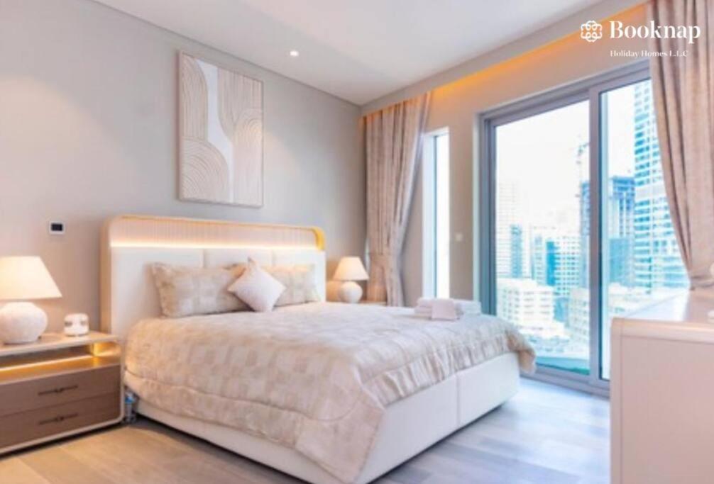 Apartment Cozy & Stylish 1 Bhk At Marina Star